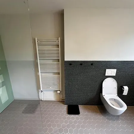 Zentrumsnahes, Stilvolles Nahe Bern-bahnhof * Берн