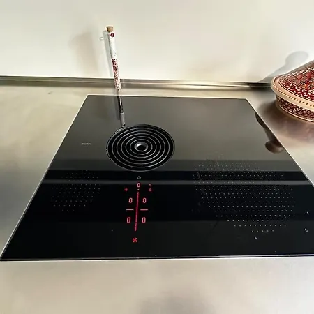 Zentrumsnahes, Stilvolles Nahe Bern-bahnhof * Берн