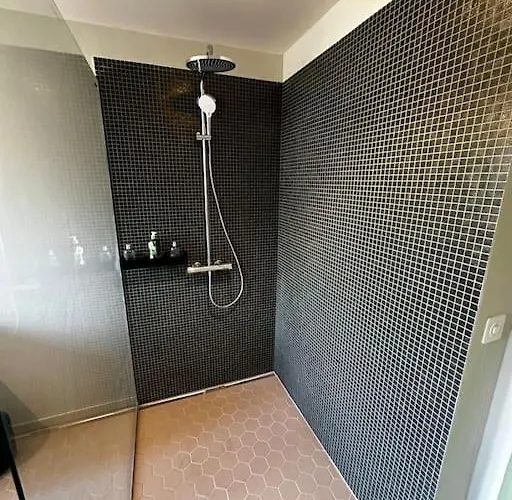 Apartament Zentrumsnahes, Stilvolles Nahe Bern-bahnhof Berno