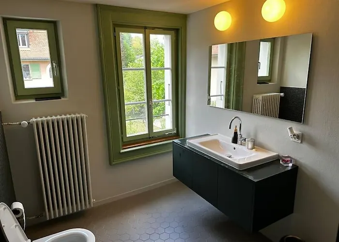 Zentrumsnahes, Stilvolles Nahe Bern-bahnhof Berno