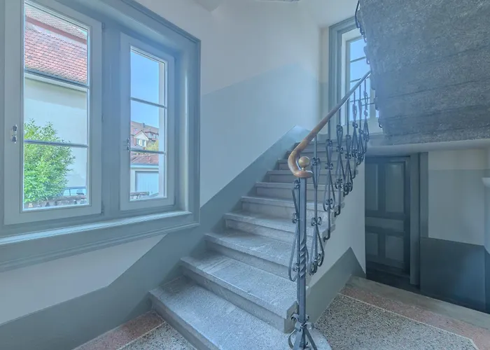 Zentrumsnahes, Stilvolles Nahe Bern-bahnhof Apartament